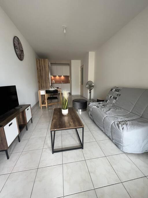 Le Boheme Apartment *